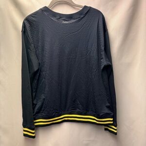 NUYU Iowa Hawkeyes  Black Mesh Back Sweatshirt Size Large